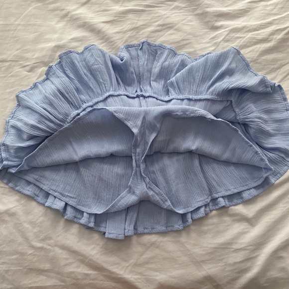 Light blue skirt - Picture 2 of 3
